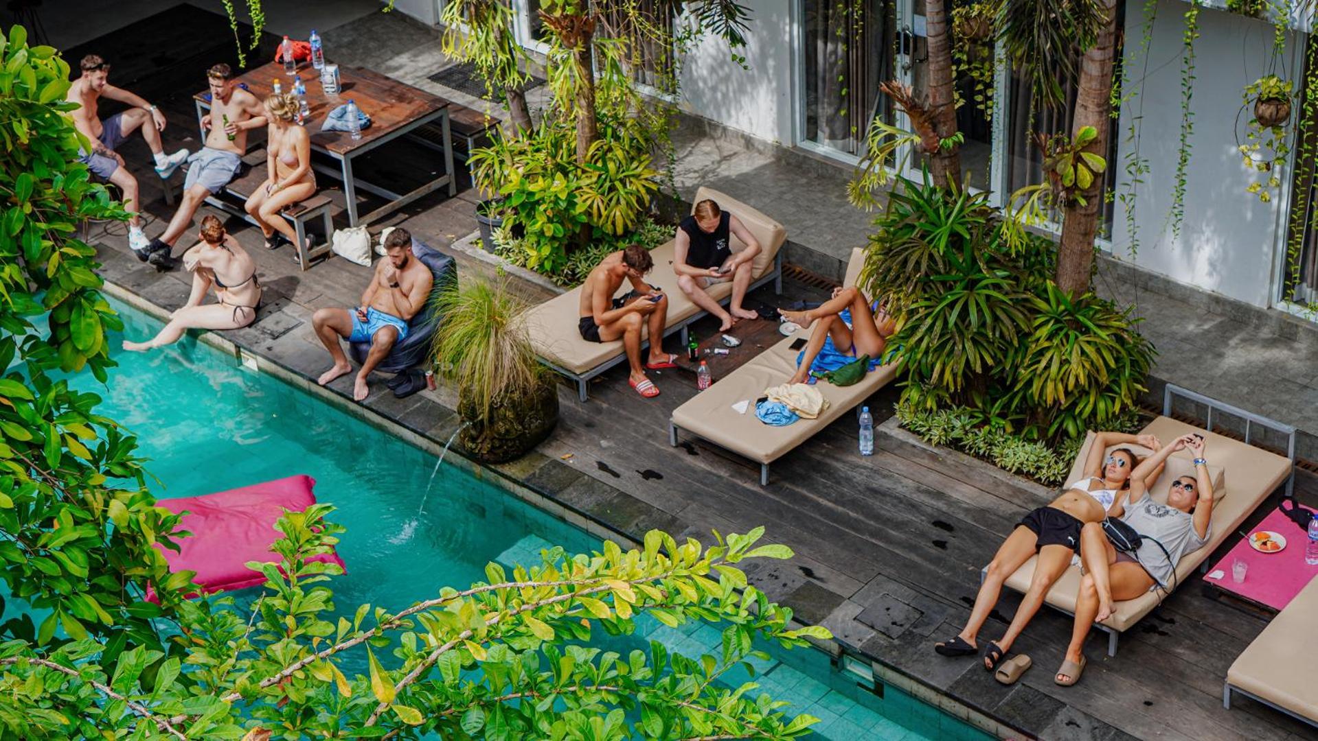 Lushy Hostel Canggu Εξωτερικό φωτογραφία